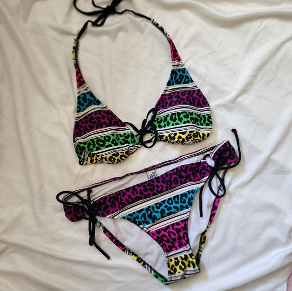 Vintage Other - Vintage Pink and Purple Bikini Swimwear